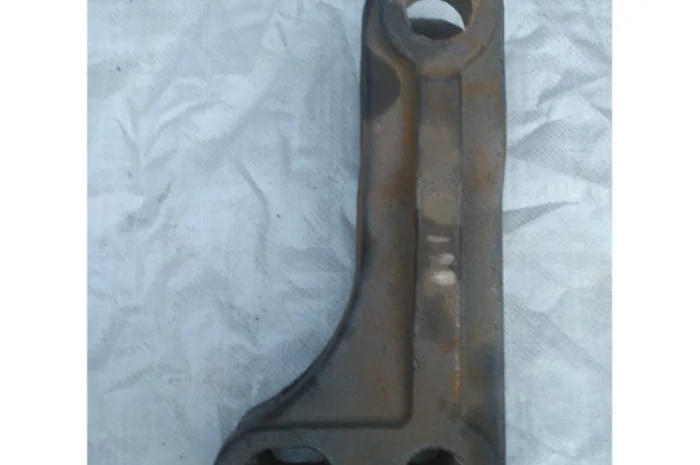 Скоба упряжная, серьга навески Т-150 (150.35.105)- фото № 1