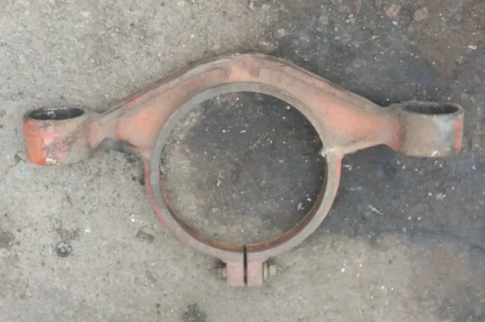 Опора передняя двигателя СМД-14, 18 трактора ДТ-75- фото № 1