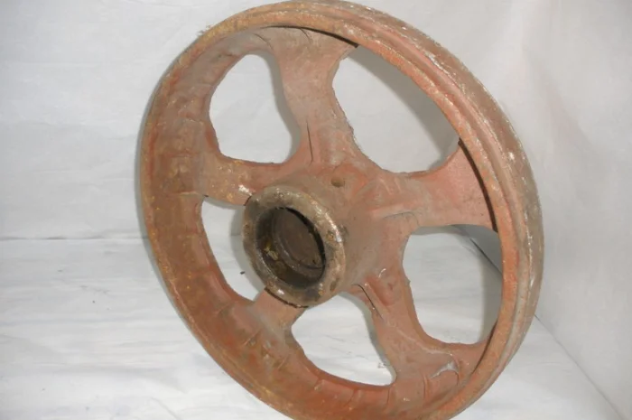 Колесо направляющее Т-74 (74.32.501) "ленивец"- фото № 1