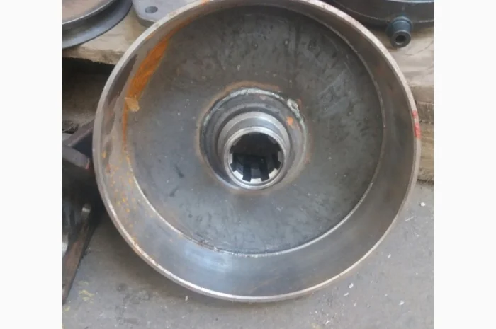 Барабан тормозной ЮМЗ-6 (40-3502075)- фото № 1