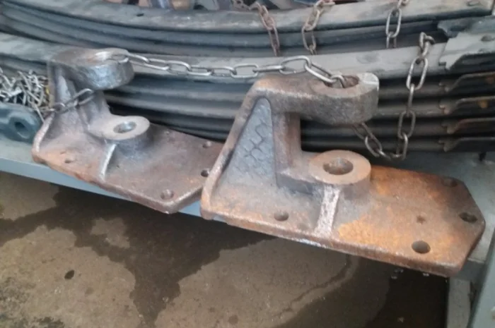 Кронштейн цилиндра навески Т-150 нового образца под 2 цилиндра- фото № 1