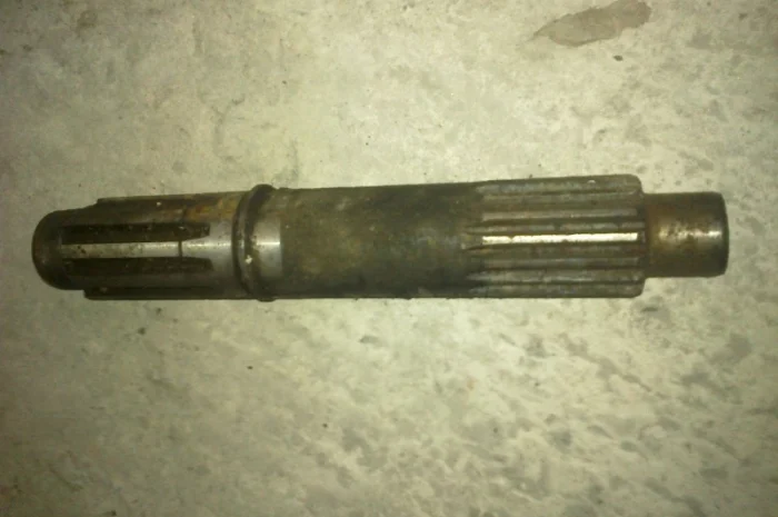 Вал муфты сцепления ДТ-75, Т-74 под двигатель СМД-18- фото № 1