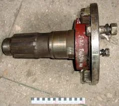 Вал ведущего колеса бортовой ДТ-75 (77.39.012)- фото № 1
