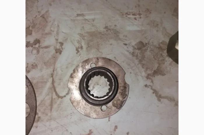 Флянец коленвала Т-150 под ЯМЗ (6*90)- фото № 1