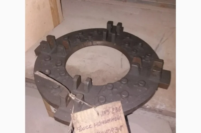 Диск нажимной сцепления ЯМЗ (236-1601093)- фото № 1