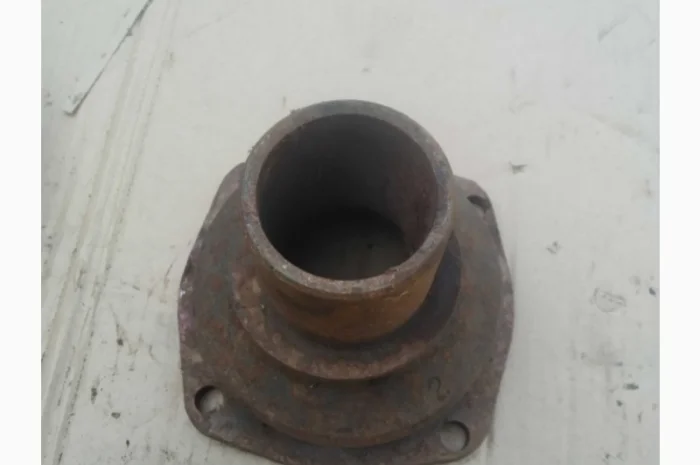 Стакан выжимного подшипника СМД-18 (СМД14-2132) ДТ-75- фото № 1