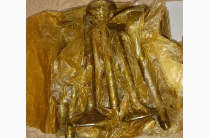 Клапан головки блока впускной/выпускной Т-150, ХТЗ, МАЗ, КРАЗ (ЯМЗ, СМД-60, А-41, А01)- фото № 1