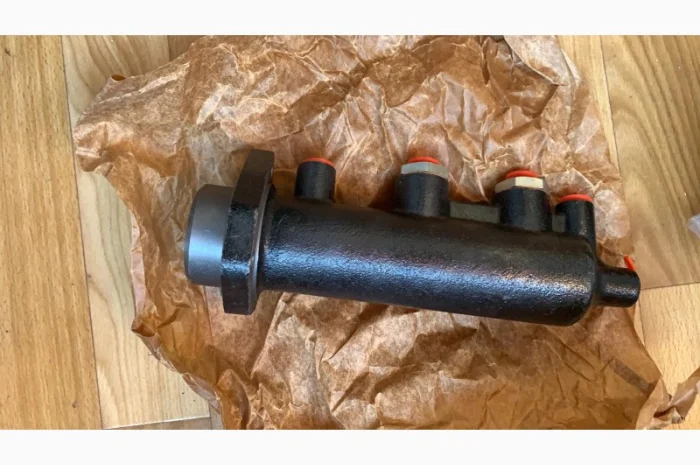 Головний гальмівний циліндр LKT-80, LKT-81- фото № 2