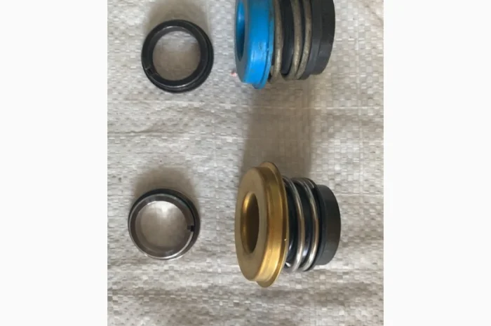 Сальник водяного насоса Raba Man D2156, D2356, D10- фото № 1