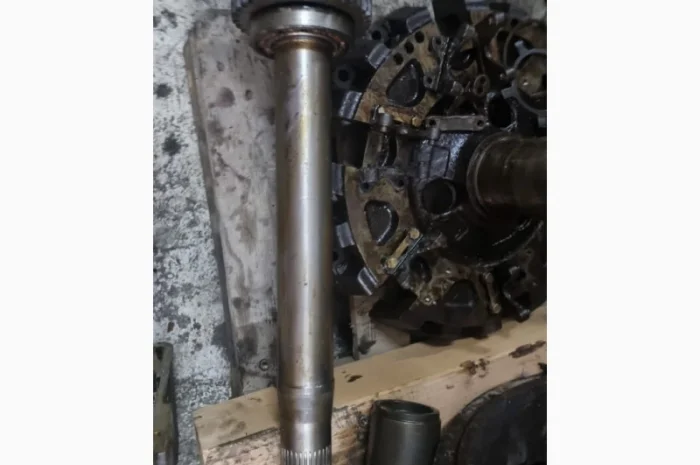 Запчасти на реверс-редуктор 3Д6, 3Д12, 6Ч12/14 в Киев, Запорожье, Днепр, Хмельницкий- фото № 1