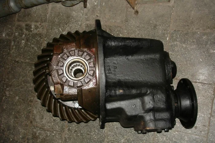 Запчасти на редуктор хода автокранов Като NK70 и др продажа в России, Украине, Казахстане- фото № 1