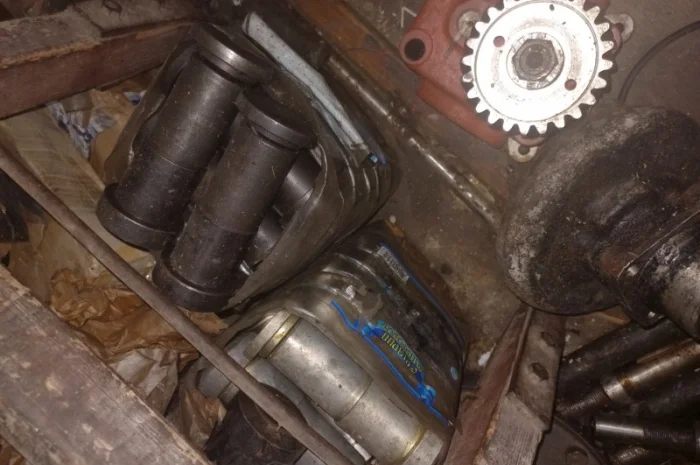 Запчасти судовых дизелей 3д6-3д12, 6чн25/34, 4ч8.5/11, 6чн18/22, Д-50, Volvo-Penta, H-12 Wola- фото № 8