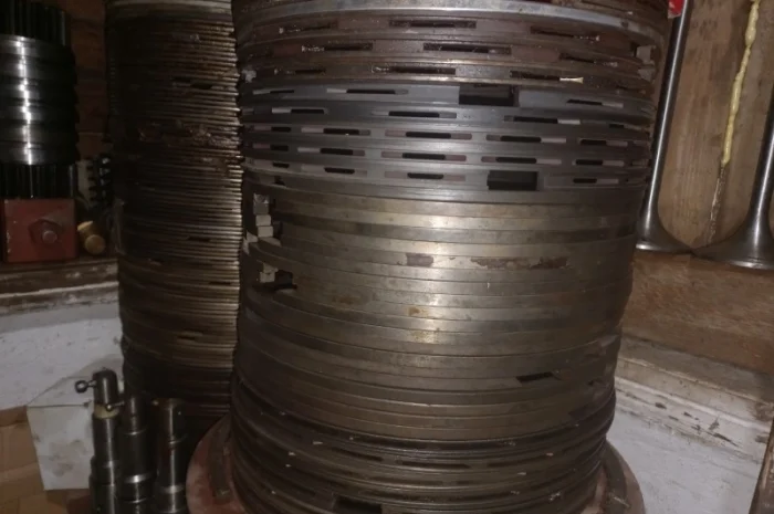 Запчасти судовых дизелей 3д6-3д12, 6чн25/34, 4ч8.5/11, 6чн18/22, Д-50, Volvo-Penta, H-12 Wola- фото № 7