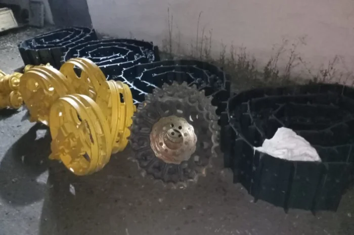 Запчасти бульдозера ДЭТ 250 М2 ЧТЗ Б10М ЧТЗ Т-130 ЧТЗ Б10МБ ЧТЗ Б11 ЧТЗ Б170 ЧТЗ Б12.6020- фото № 19