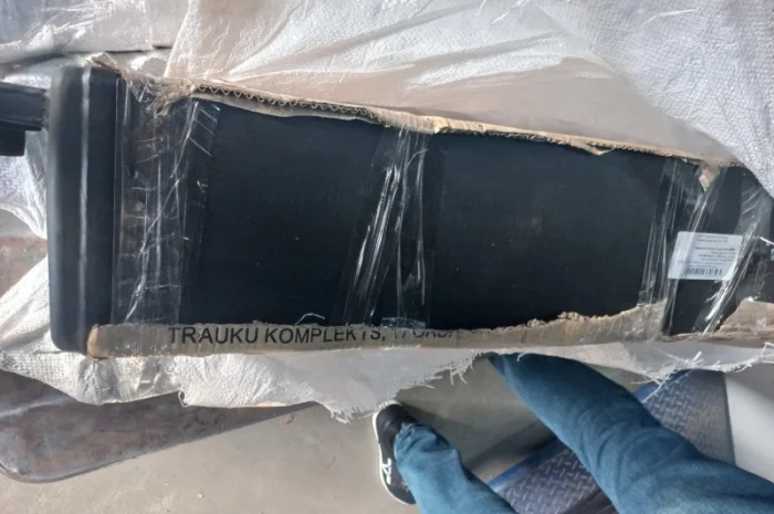 Секции охлаждения тепловозов ЧМЭ-3 в Львов / Ужгород / Винница / Ужгород- фото № 2