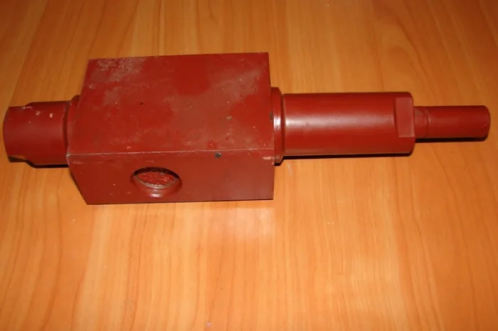 Клапан обратный управляемый КС-3577.84.700(-01)- фото № 1