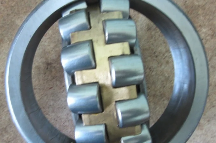 Подшипники шариковые закрытые 210- фото № 1