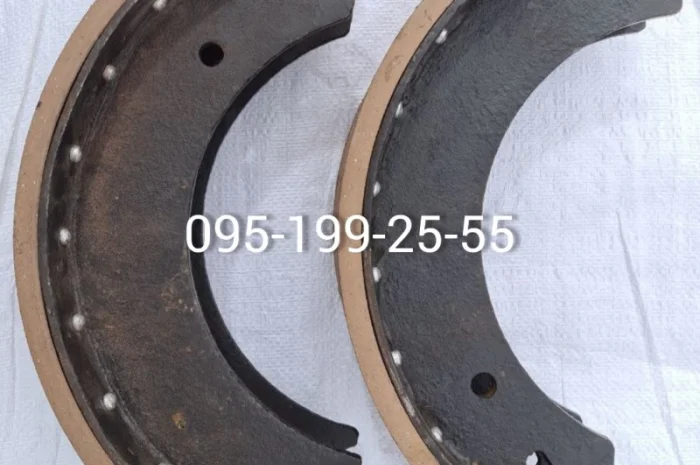 Колодка гальмівна напівпричепа 1ПТС-9- фото № 1