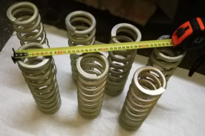 Пружина калёная. Под заказ. Применение - сельхоз. и спец. техника- фото № 1