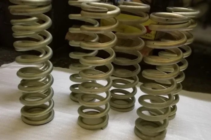 Пружина калёная. Под заказ. Применение - сельхоз. и спец. техника- фото № 4