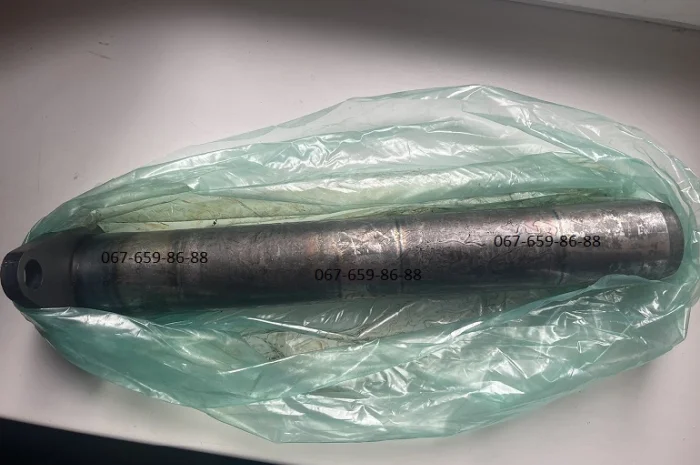 0003173140 Палець стріли навантажувача CLAAS Targo K-70, Caterpiller 512- фото № 1