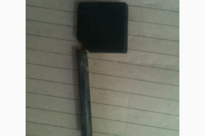 Щітки для стартерів вантажних автомобілів и тракторів- фото № 1