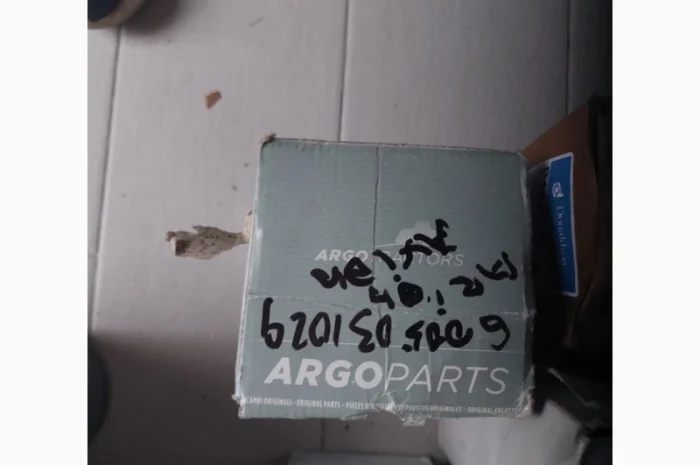 Фильтр масляный двигателя 0011782260 Claas, 6005031029 Renault, 84228488 CNH - P551100- фото № 2