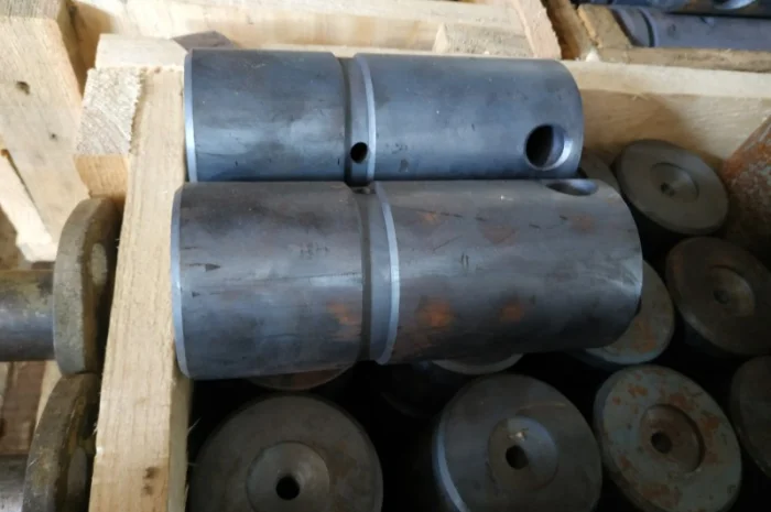 Палец ковша экскаватора Т-156- фото № 1