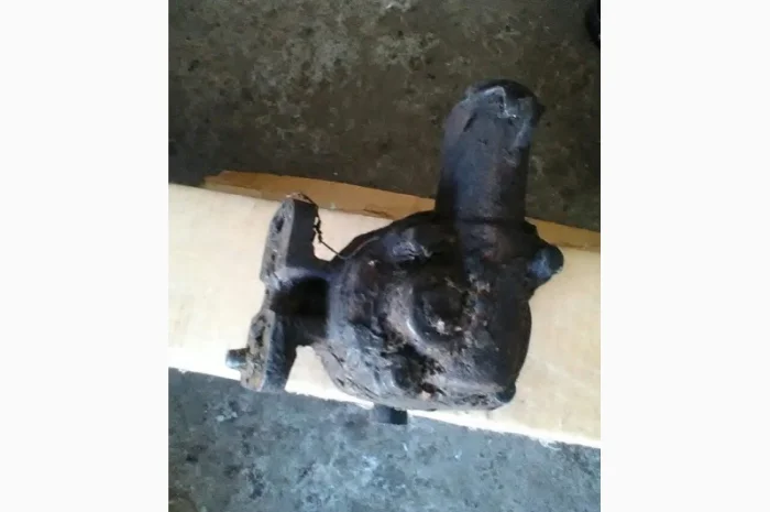 Масленный насос ЮМЗ Д-65 СССР- фото № 2