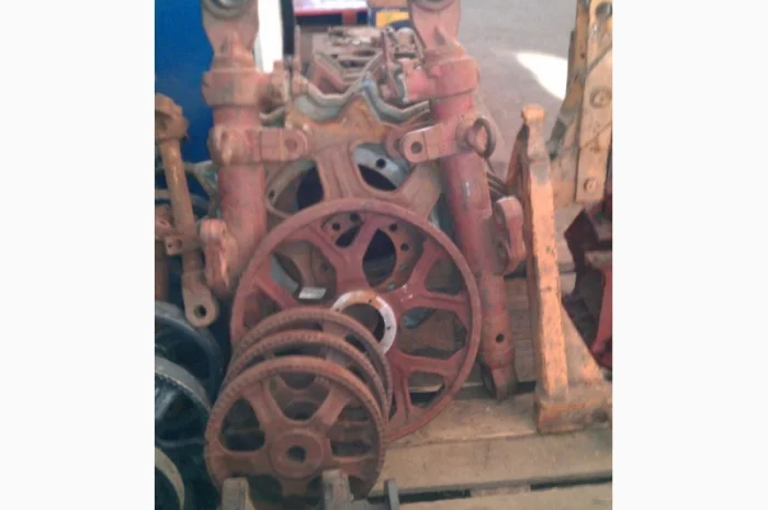 Каретка Т-150, ДТ-75- фото № 3