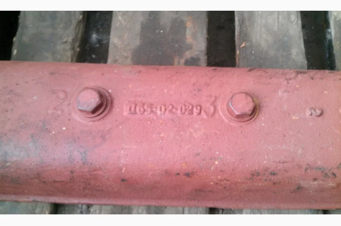 Крышка клапанов Д-65- фото № 2