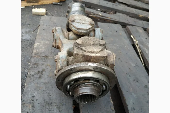 Кардан переднего моста ХТЗ-121- фото № 1