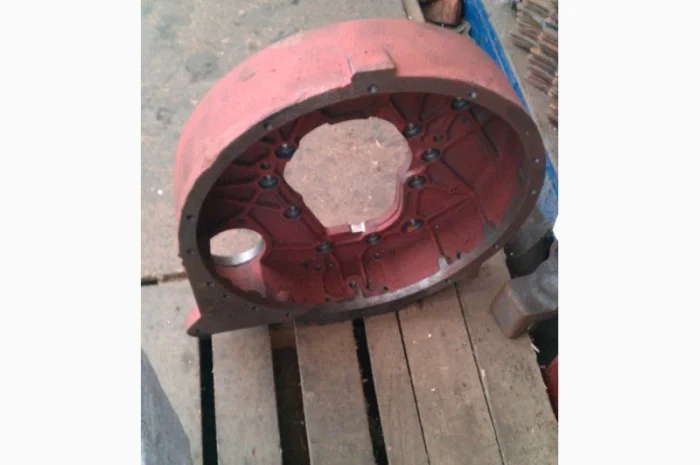 Картер маховика под стартер ЮМЗ- фото № 1