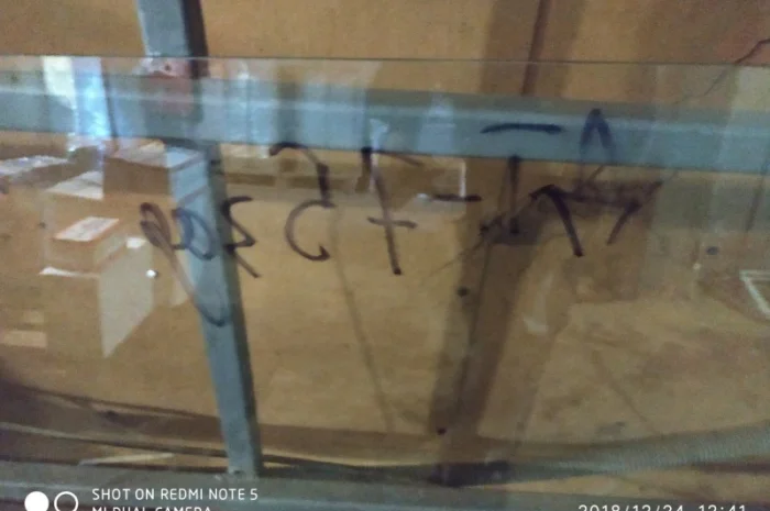 Стекло кабины ДТ-75, Т-150, ЮМЗ, К-700- фото № 3