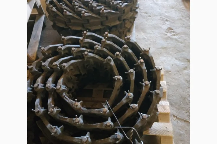 Комплект траков Т-150, ДТ-75, (Чебоксары, завод)- фото № 1