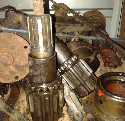 Вал ведущий 40-3502023 барабанных тормозов заднего моста трактора ЮМЗ 6- фото № 1