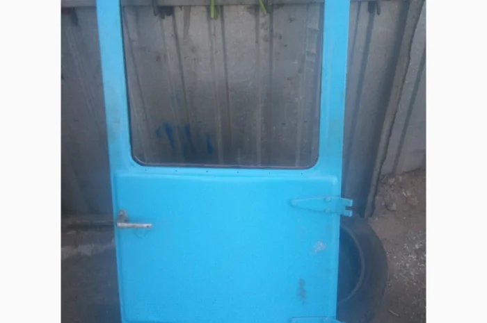 Дверь Т-150- фото № 3