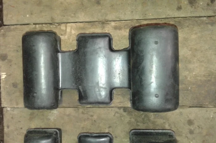 Подушка рессоры Т-150- фото № 2