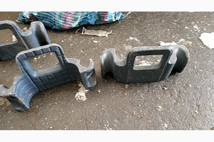 Кронштейн стремянки рессоры Т-150 (чемодан)- фото № 1