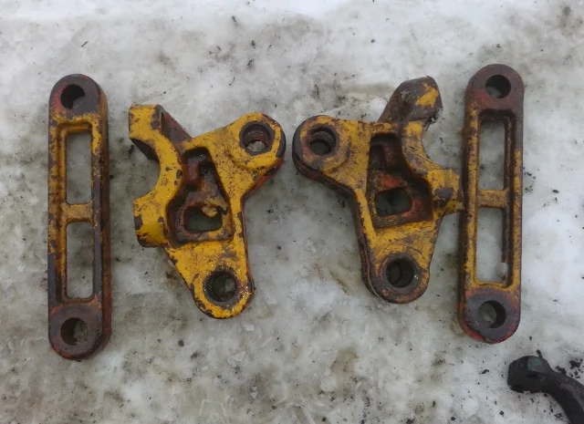 Кронштейн бугеля навески Т-150 (151.56.176-177А) нового образца- фото № 3