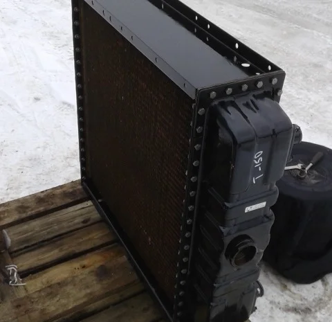 Бачок верхний радиатора Т-150- фото № 6