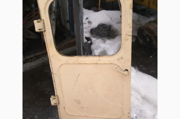 Двери Кировец- фото № 1