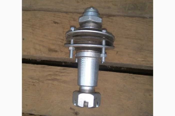 Палец поворотного цилиндра ХТЗ-121- фото № 1