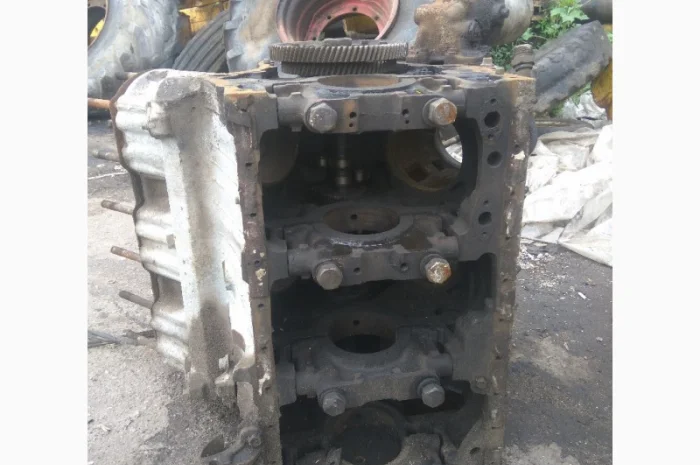 Блок двигателя ЯМЗ-236- фото № 4