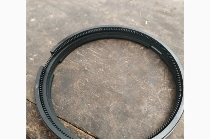 Кольца маслосъёмные ЮМЗ (Чехословакия)- фото № 2