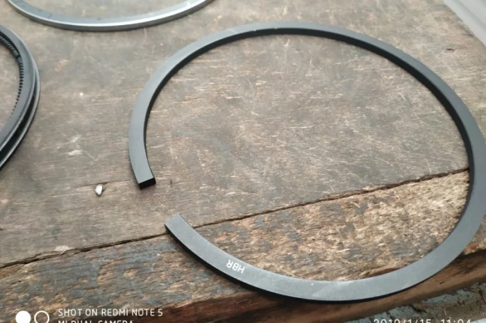 Кольца маслосъёмные ЮМЗ (Чехословакия)- фото № 5