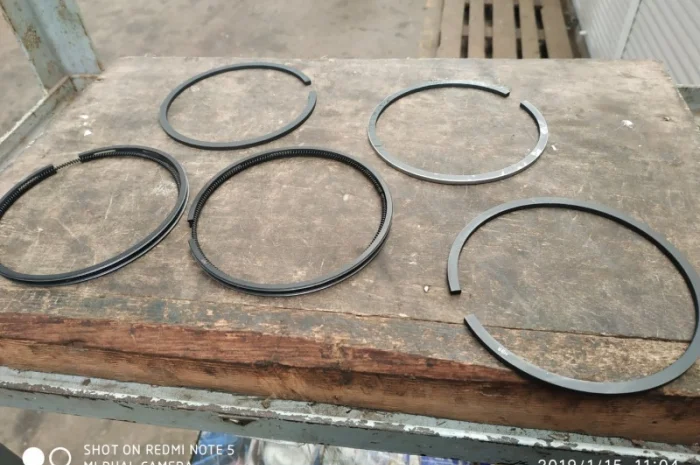 Кольца маслосъёмные ЮМЗ (Чехословакия)- фото № 7