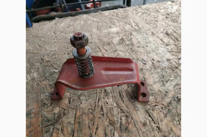 Кронштейн радиатора МТЗ нижний- фото № 3
