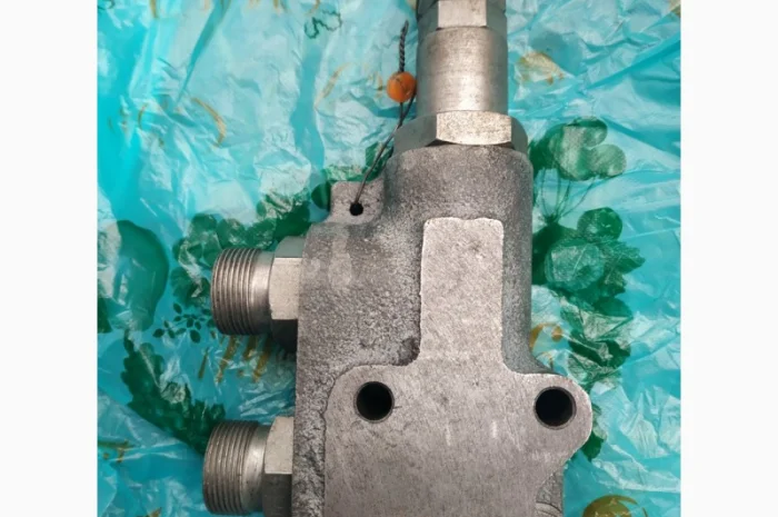 Клапан дозатора Т-150, ХТЗ (завод)- фото № 1