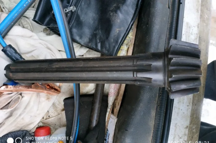 Вал вторичный ЮМЗ (хвостовик) б/у- фото № 4